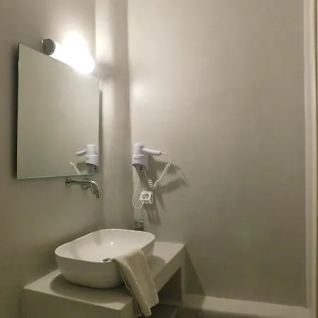 Fira Cityliv Rooms Appartamento *