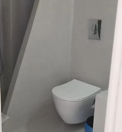 דירה Fira Cityliv Rooms